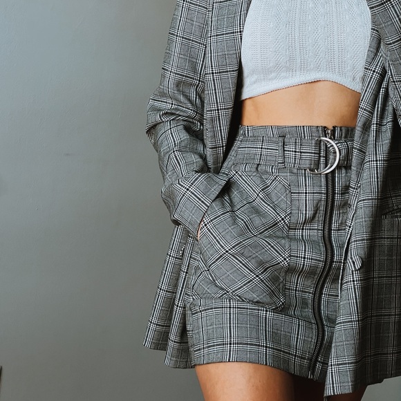 Suit, jacket and skirt, Grey Checkered Suit, size S - Picture 6 of 9